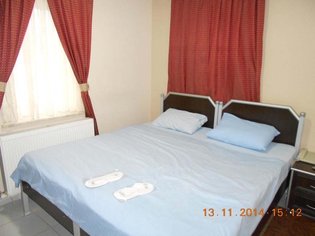 Yasar Hotel Sultandagi Room photo